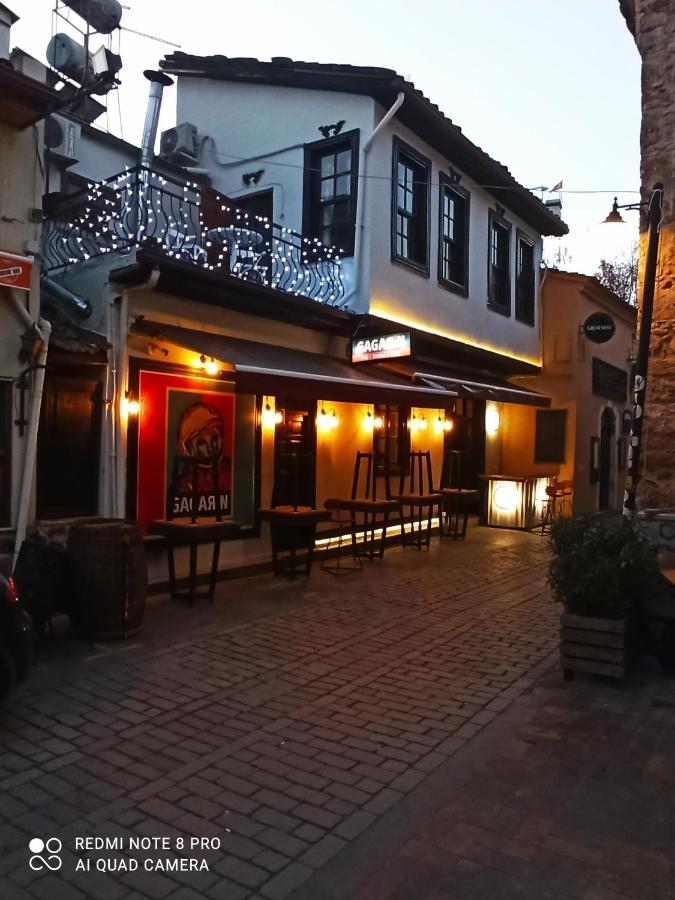 Gagarin Pub & Hotel Antalya Exterior photo